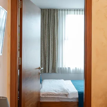 Bistrik Center Hotel 4*