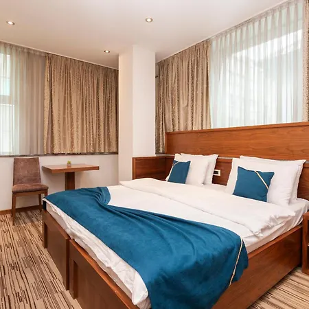 Hotel Bistrik Center