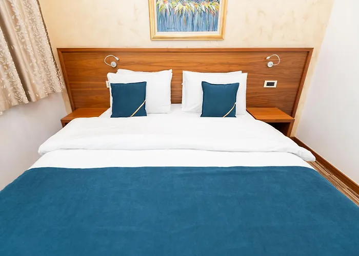 Bistrik Center Szálloda 4*